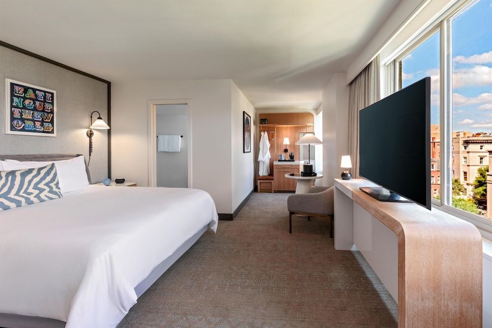 The Beacon at Embassy Row, WorldHotels Distinctive 2
