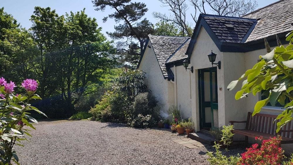 The Old Cottage 1