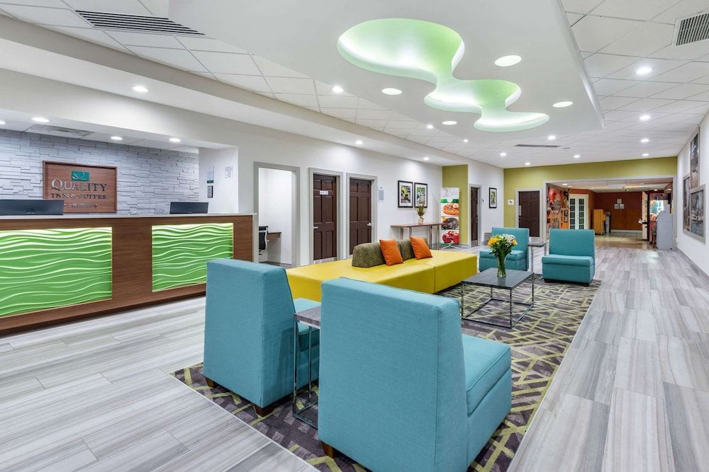 Quality Inn and Suites Palatka Riverfront 2