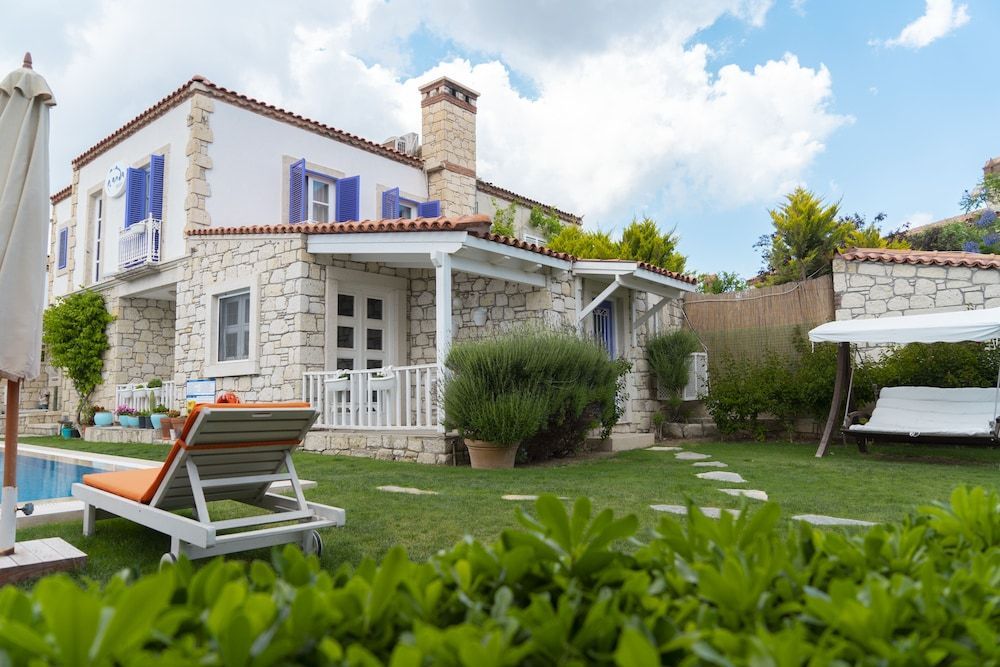Panda Alacati Hotel 1