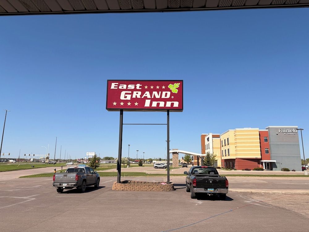 East Grand Inn Grand Forks ND I 29 1