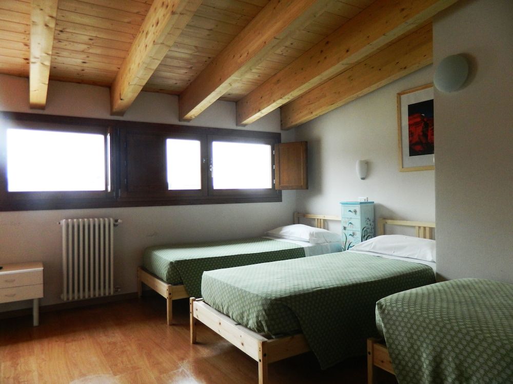 Piccolo Hotel 2