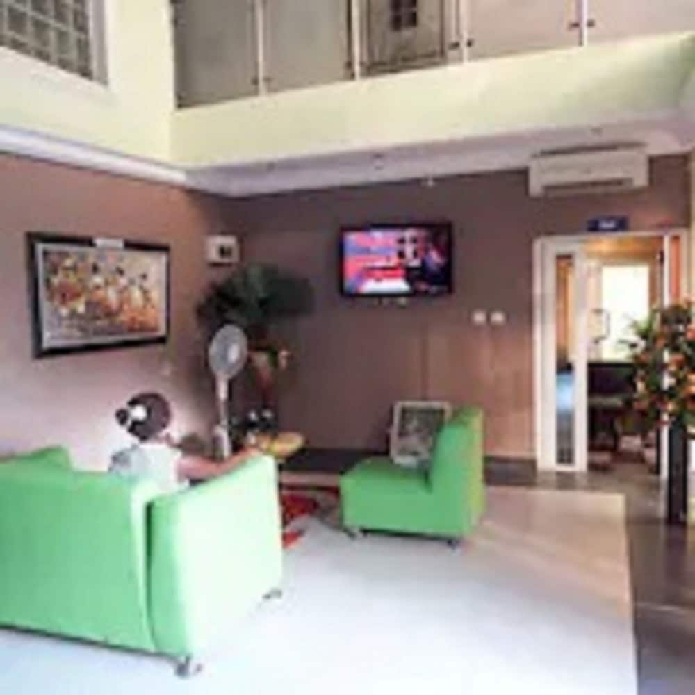 Ghatview Hotel 2
