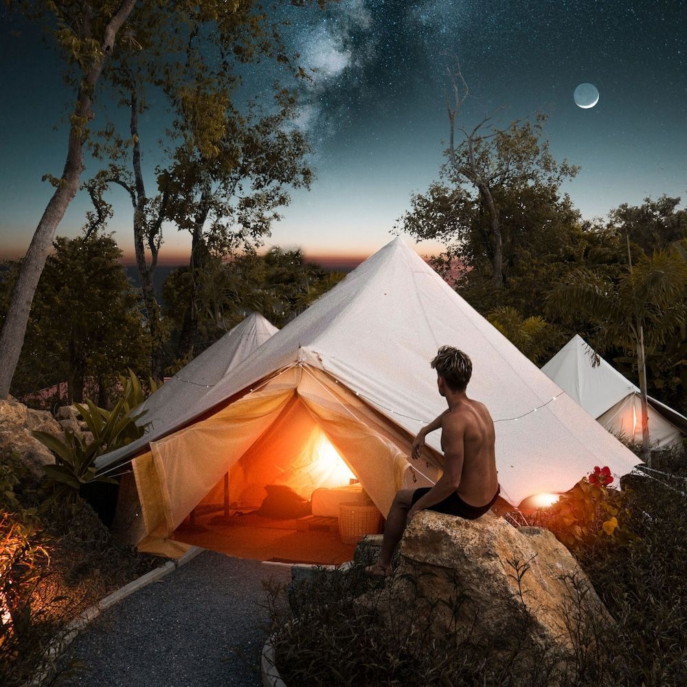 Roost Glamping - SHA Certified 1