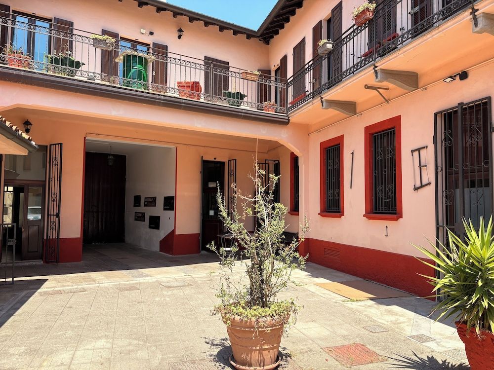 Corte Meneghina-short stays 1