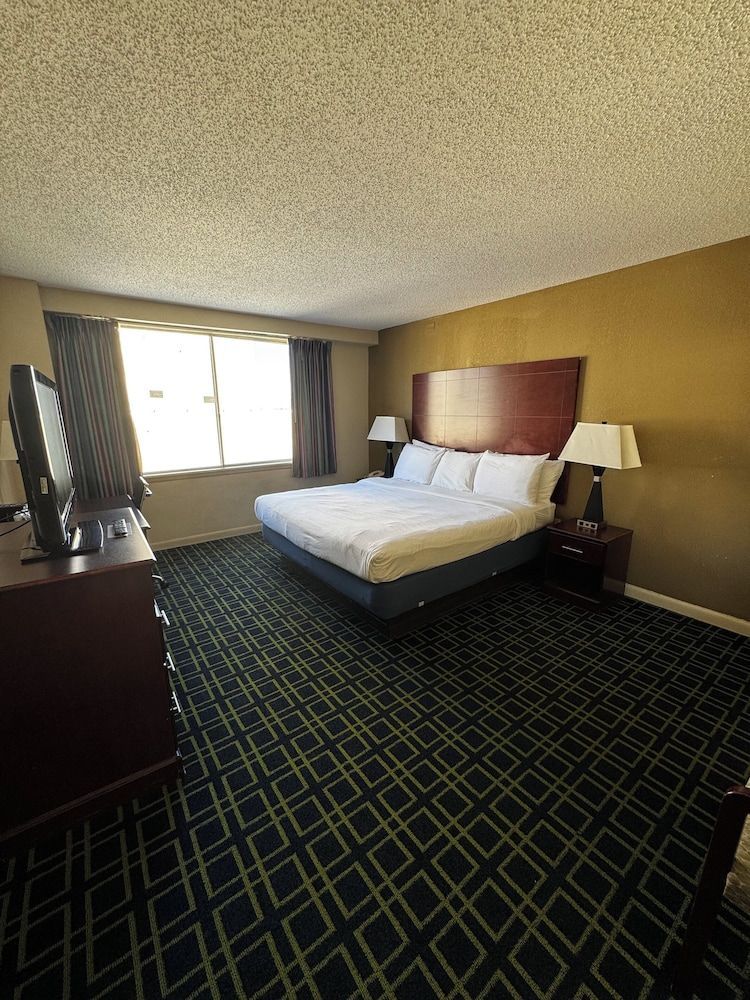 Barclay Hotel Atlanta Downtown 1