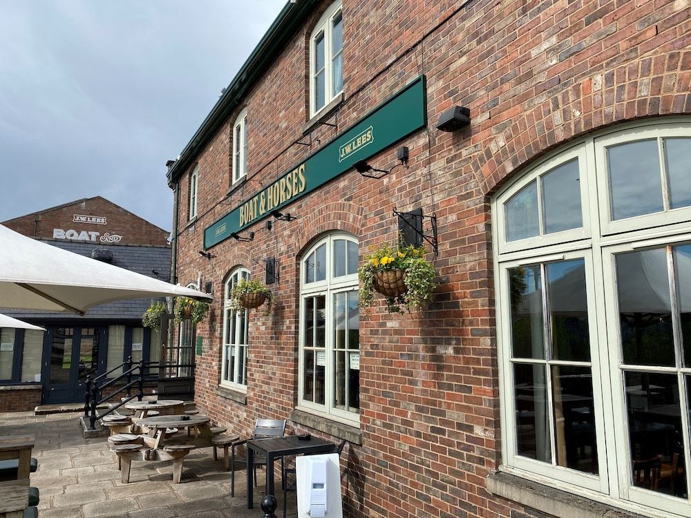 Boat & Horses Inn 1
