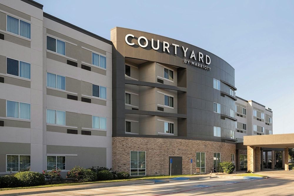 Courtyard Houston NW/290 Corridor 1