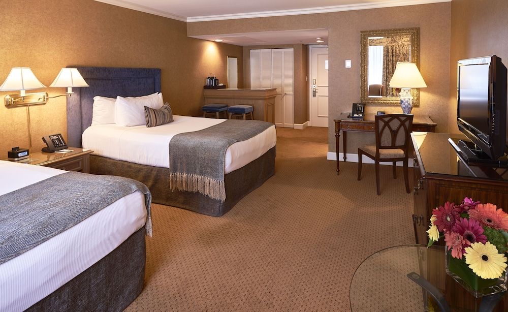 Wedgewood Hotel & Spa - Relais & Chateaux 2