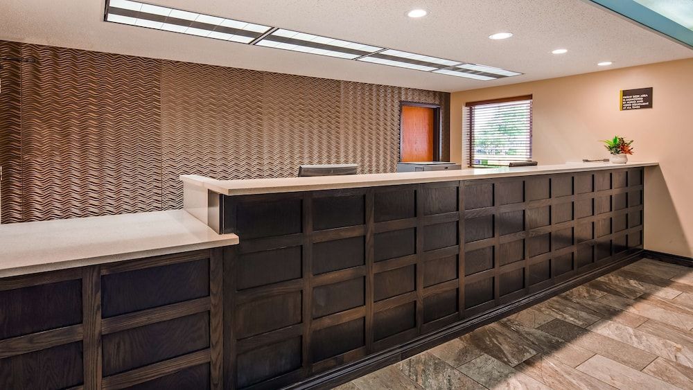Best Western Warren Hotel 2