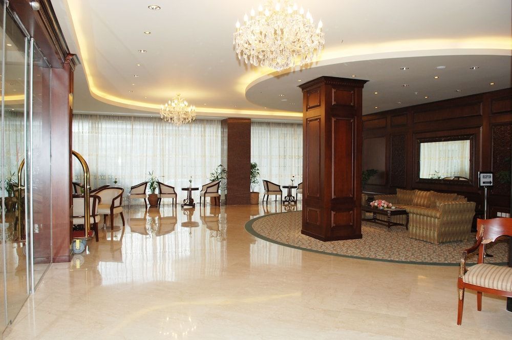 Hotel Sarina 2