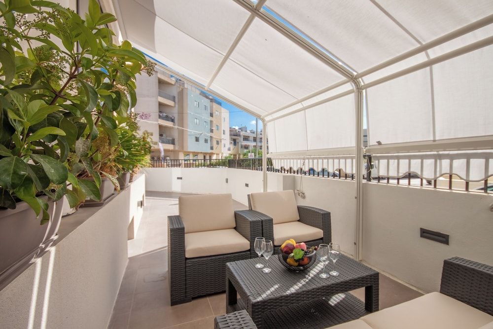Exceptional Sunlit Apart Marsaskala Bay 1