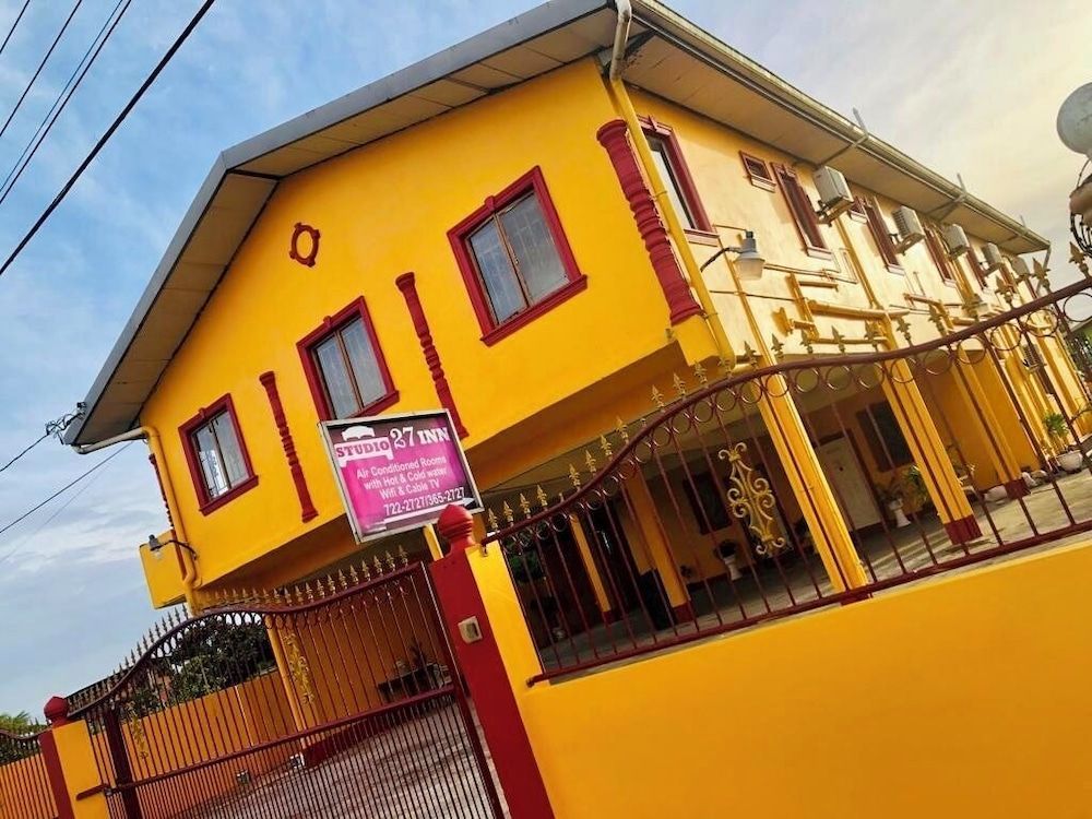 Studio 27 Inn 1
