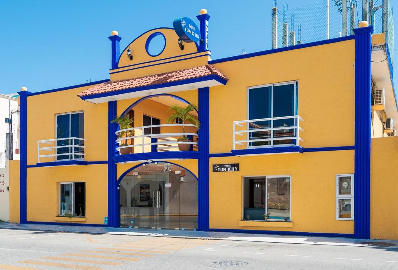 Hotel Yumkiin - Cerca Del Ferry y Terminal ADO 2