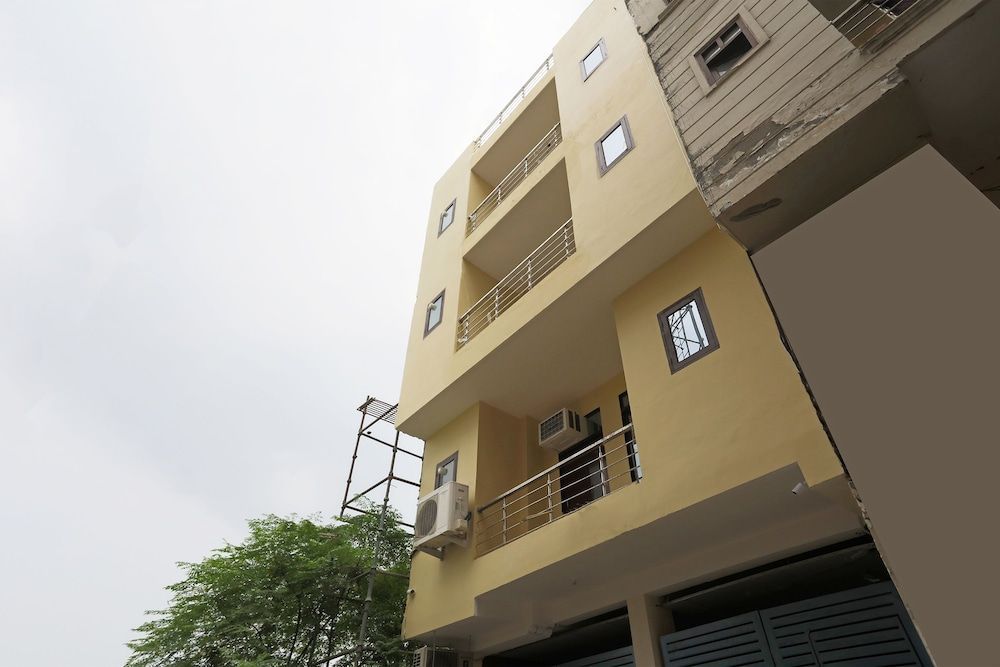 OYO 45288 Hotel 2 Yaars 1