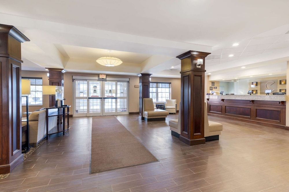 Comfort Inn & Suites Dover-Portsmouth 2