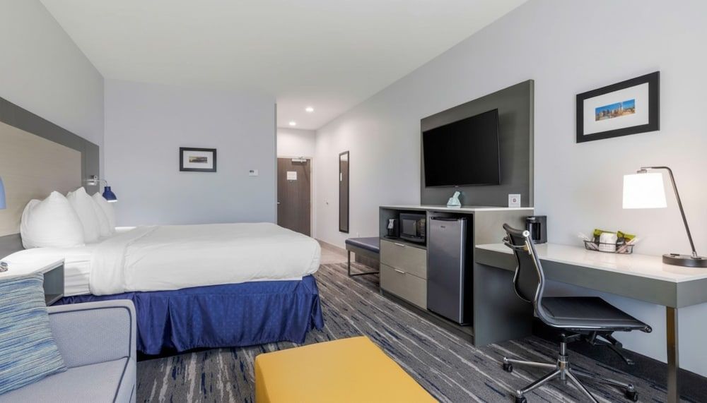 Holiday Inn Express & Suites Choctaw - Oklahoma City East by IHG 2