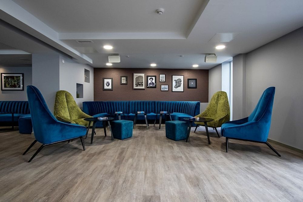 LIVStudent Dublin 2