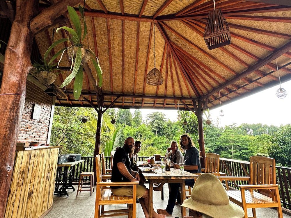 Artomoro Bali 1