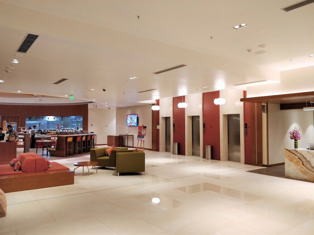 Hyatt Place Hyderabad Banjara Hills 2