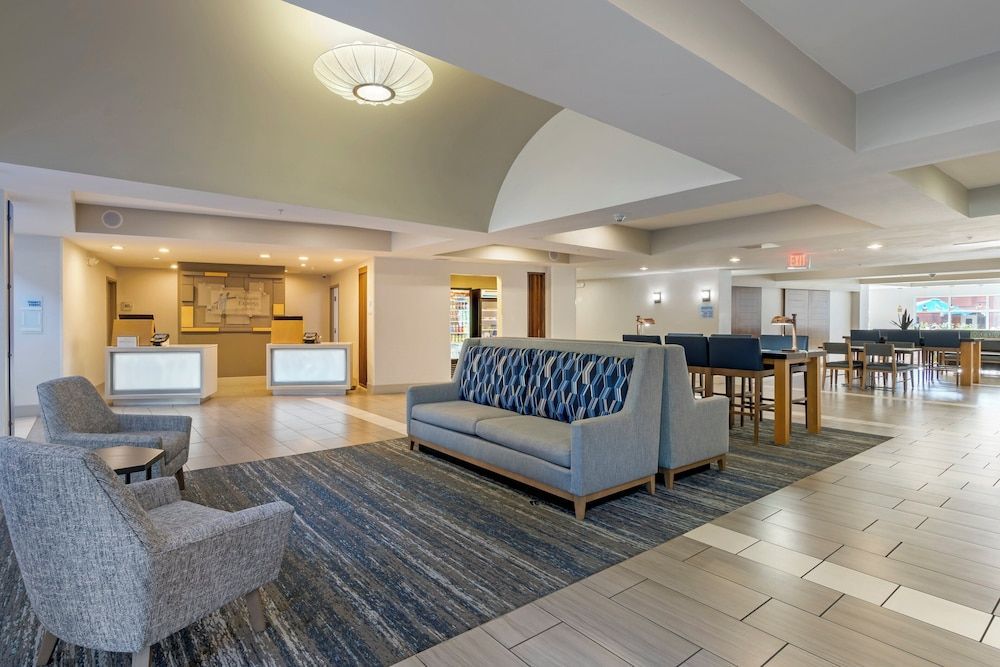 Holiday Inn Express & Suites THE VILLAGES by IHG 2
