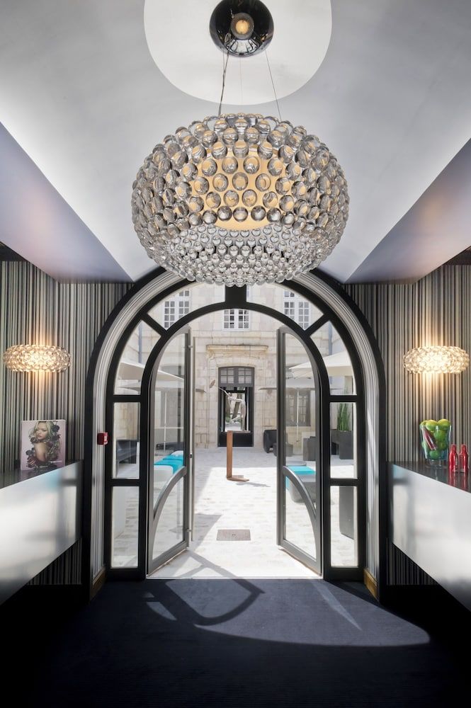 Hôtel La Monnaie Arty & Spa 2