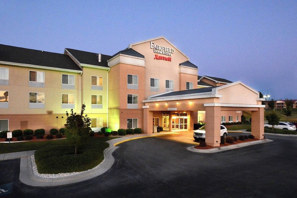 Fairfield Inn & Suites Wytheville 1