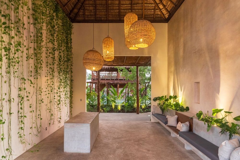 Zenses Wellness and Yoga Resort - Adults Only 2