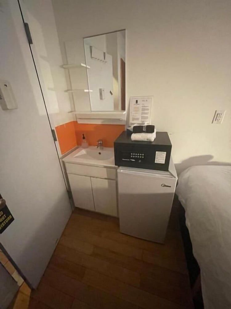 Chelsea Rooms NYC 2