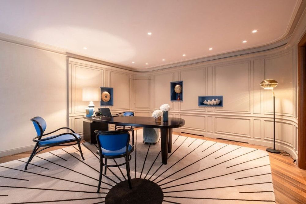 Hôtel Les Lumières - Relais & Châteaux 2