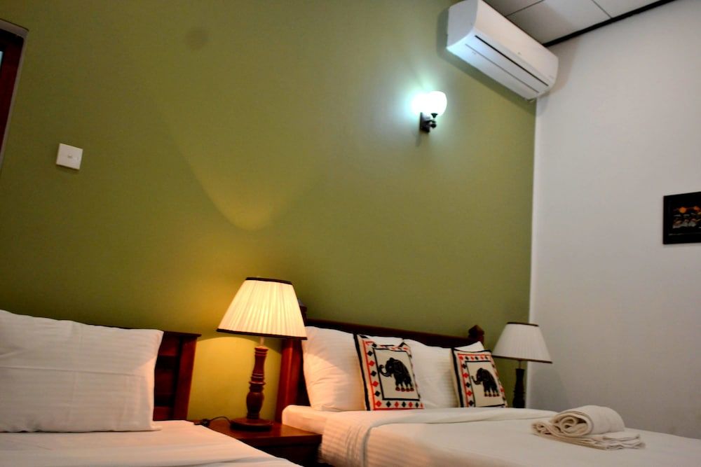 Capital Regency 1