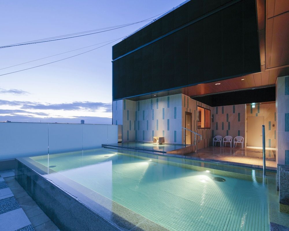 Candeo Hotels Osaka Shinsaibashi 1