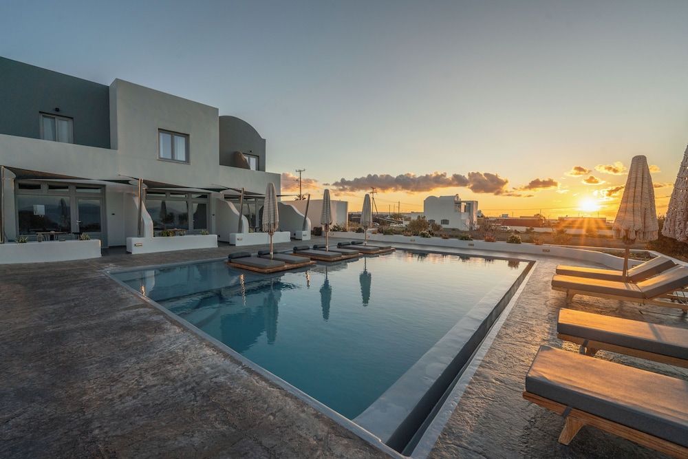 Volcanic Arc Suites 1