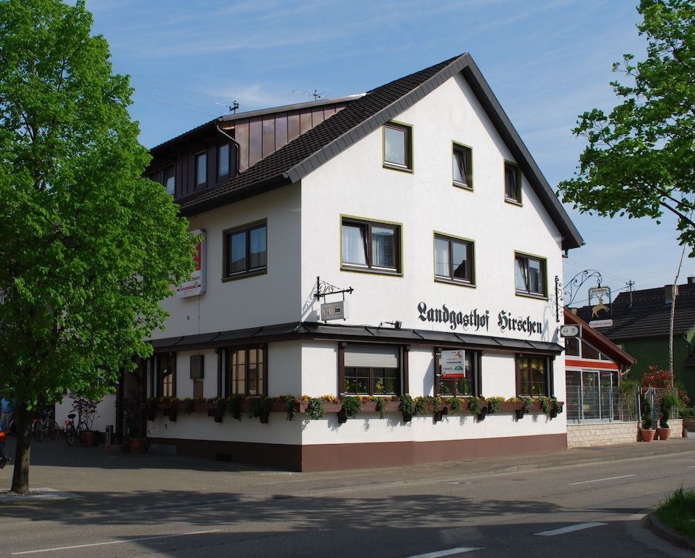 Hotel - Restaurant Hirschen - Werneths Landgasthof beim Europa- Park Rust 1