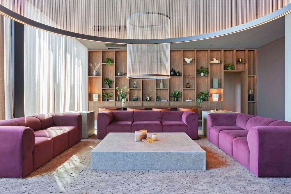 Clarion Hotel Helsinki Airport 2