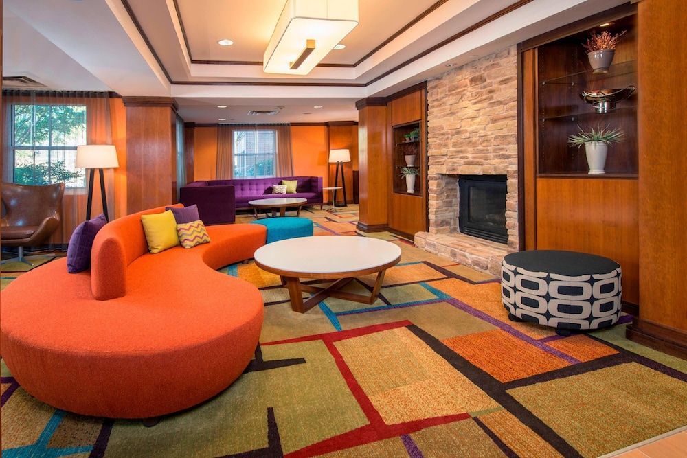 Fairfield Inn & Suites by Marriott Williamsburg 1