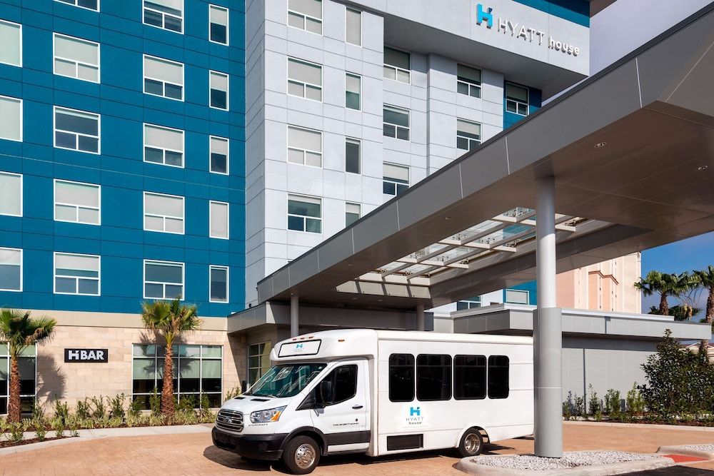 Hyatt House Orlando Airport 1