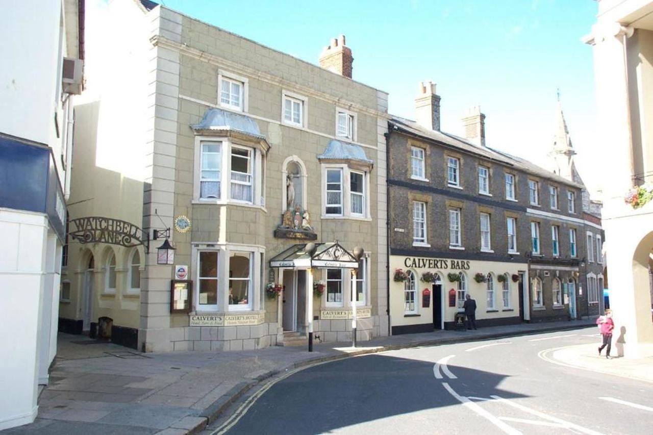 Calverts Hotel - Newport, Isle of Wight - CAR FERRY TICKET from 109 Pounds 2