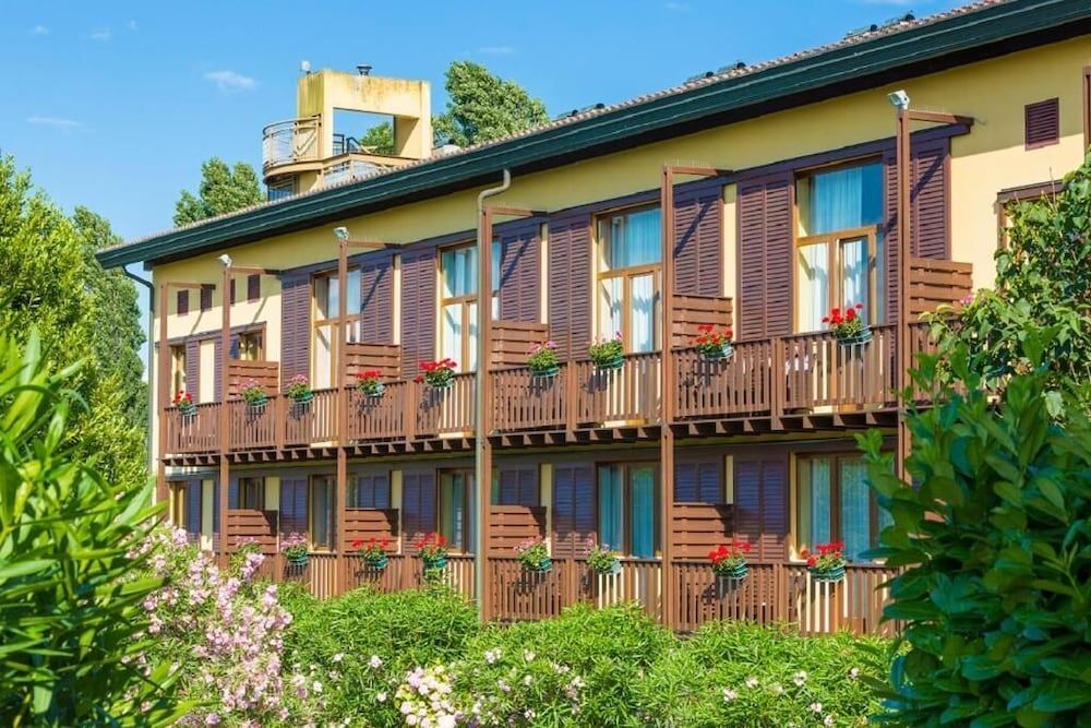 Hotel Golf Inn 1