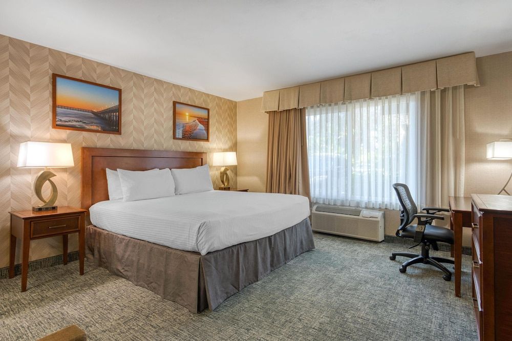 Best Western Seven Seas 1