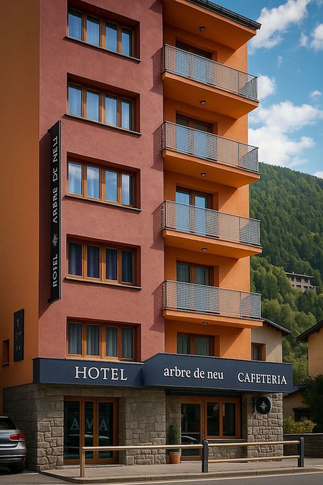 Hotel NIU a 50 m del Funicamp 1