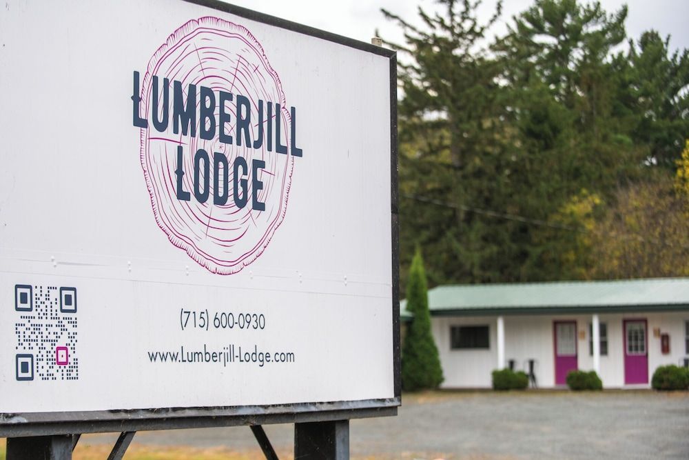 Lumberjill Lodge 1
