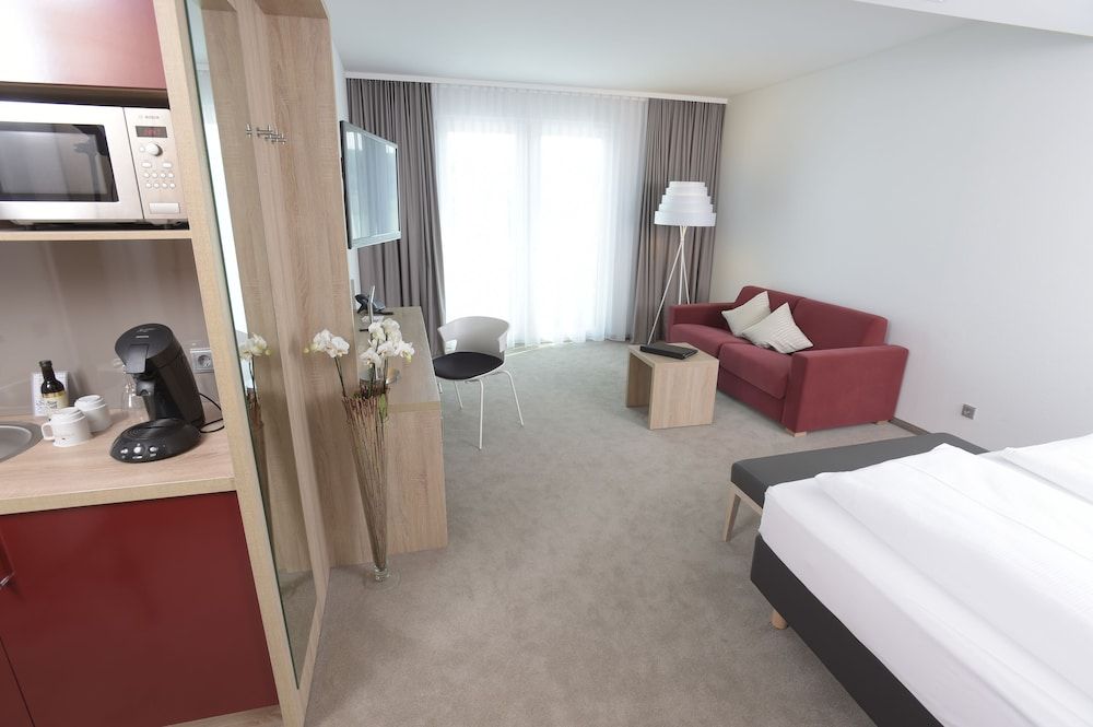 Best Western Queens Hotel Pforzheim-Niefern 2