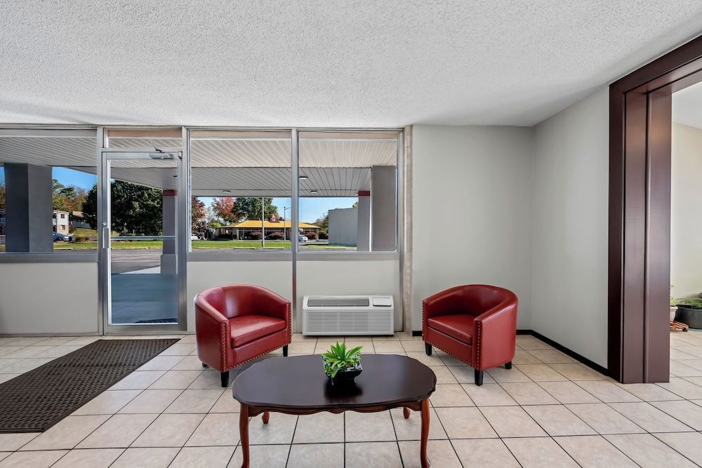Red Roof Inn Abingdon 2