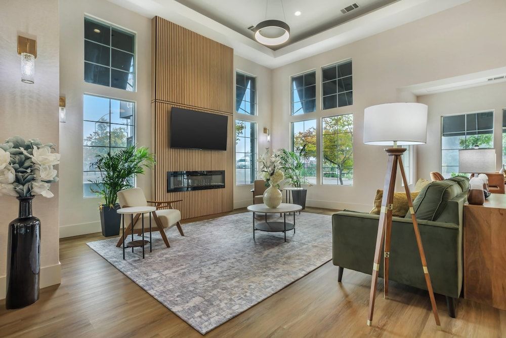 University Park Inn & Suites, an Ascend Collection Hotel 2