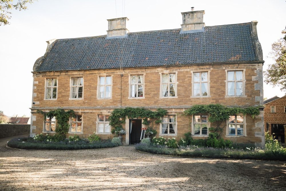 Allington Manor 1