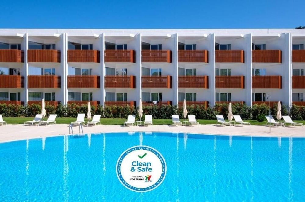 Malibu Foz Hotel - La Maison Younan 1