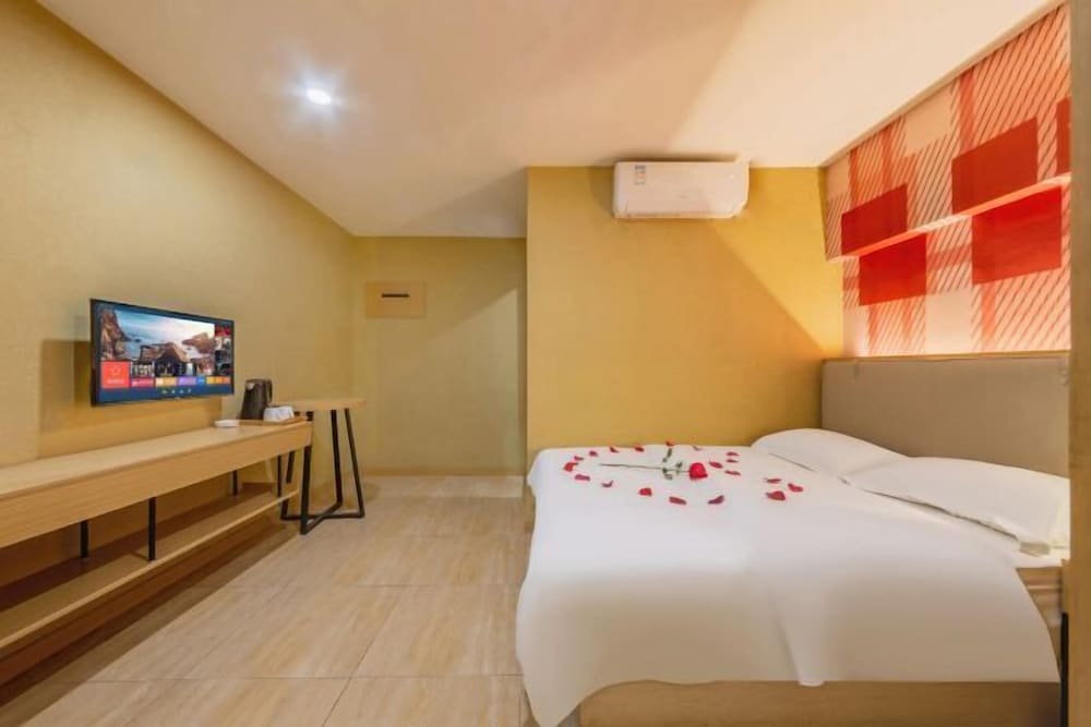 Yuebei Hotel 1