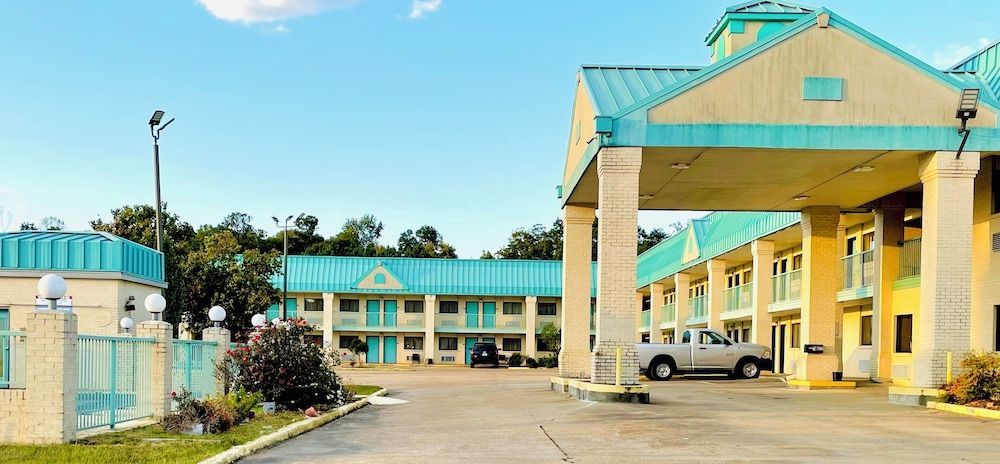 Western Inn Express 1