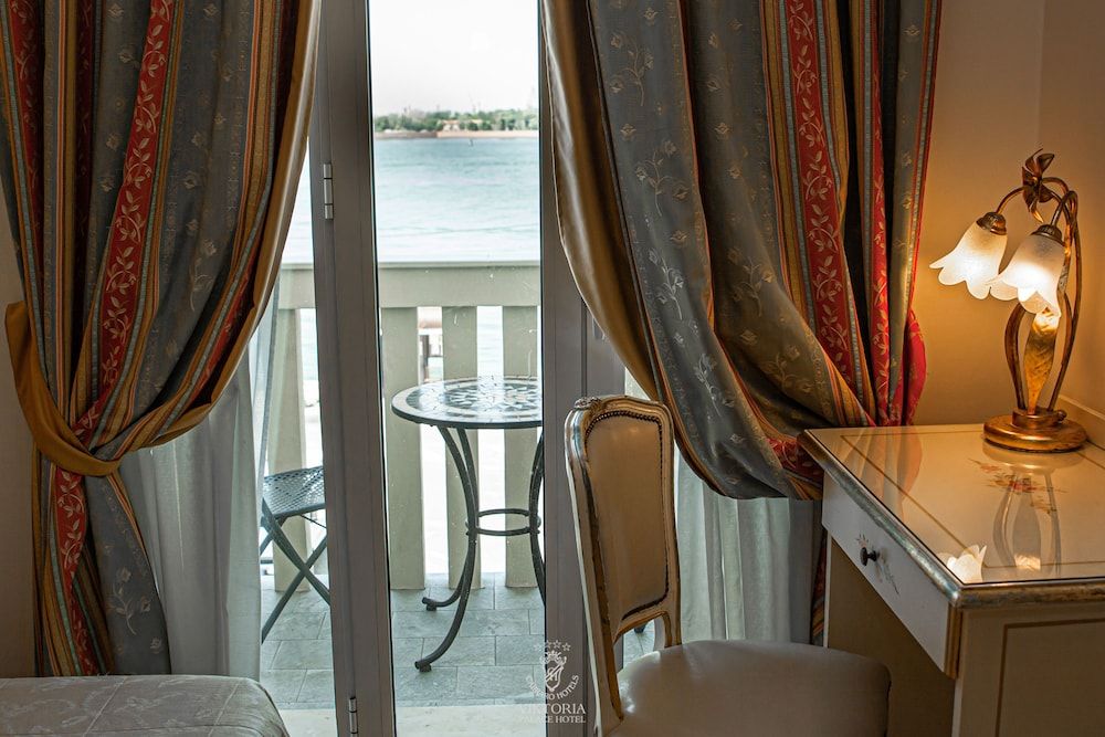 Viktoria Palace Hotel 1